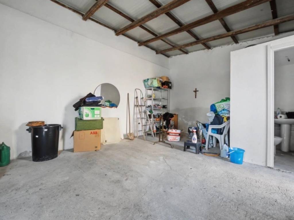 Box / garage a Cagliari in Via Is Maglias, 7 - Foto 3