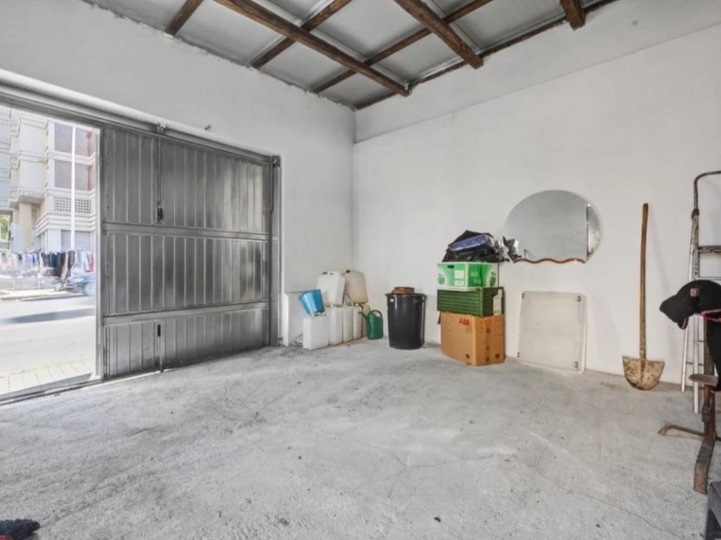 Box / garage a Cagliari in Via Is Maglias, 7 - Foto 4