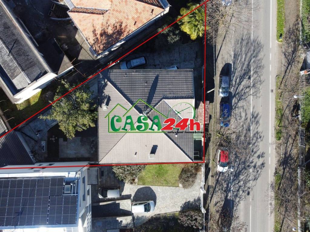 Villa a Saronno in Via Varese, 186 - Foto 3