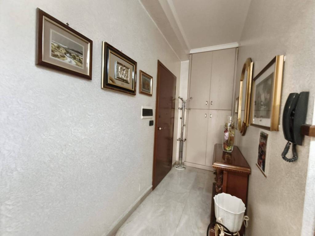 Appartamento a Varedo in Via Francesco Crispi, 14 - Foto 2