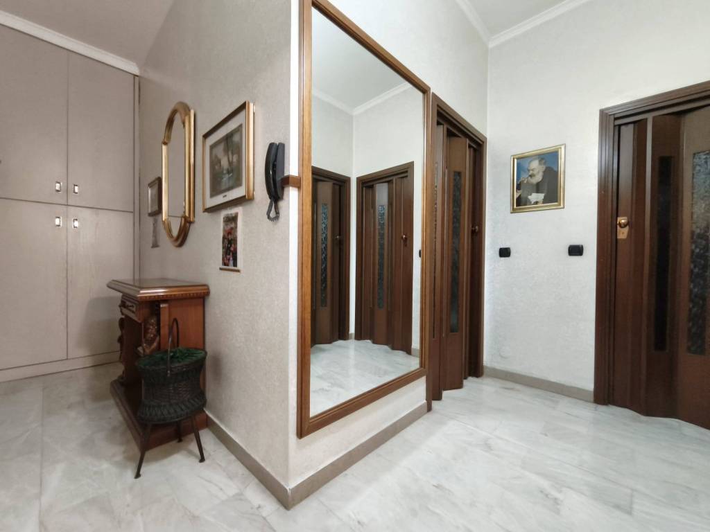 Appartamento a Varedo in Via Francesco Crispi, 14 - Foto 3