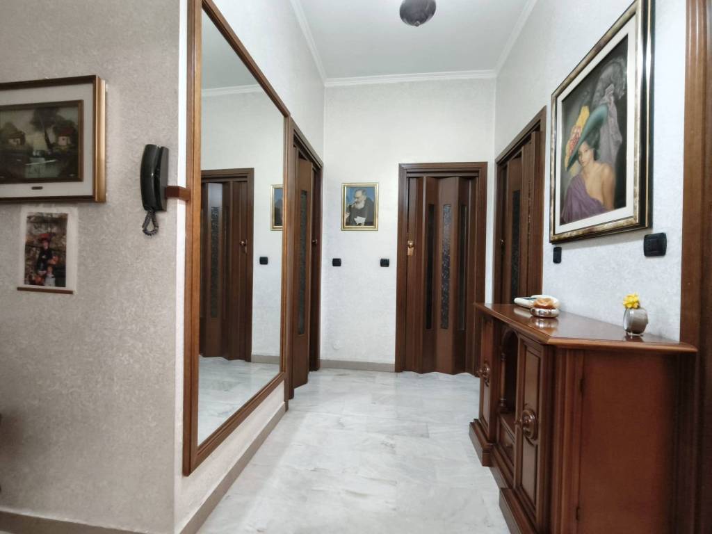 Appartamento a Varedo in Via Francesco Crispi, 14 - Foto 5