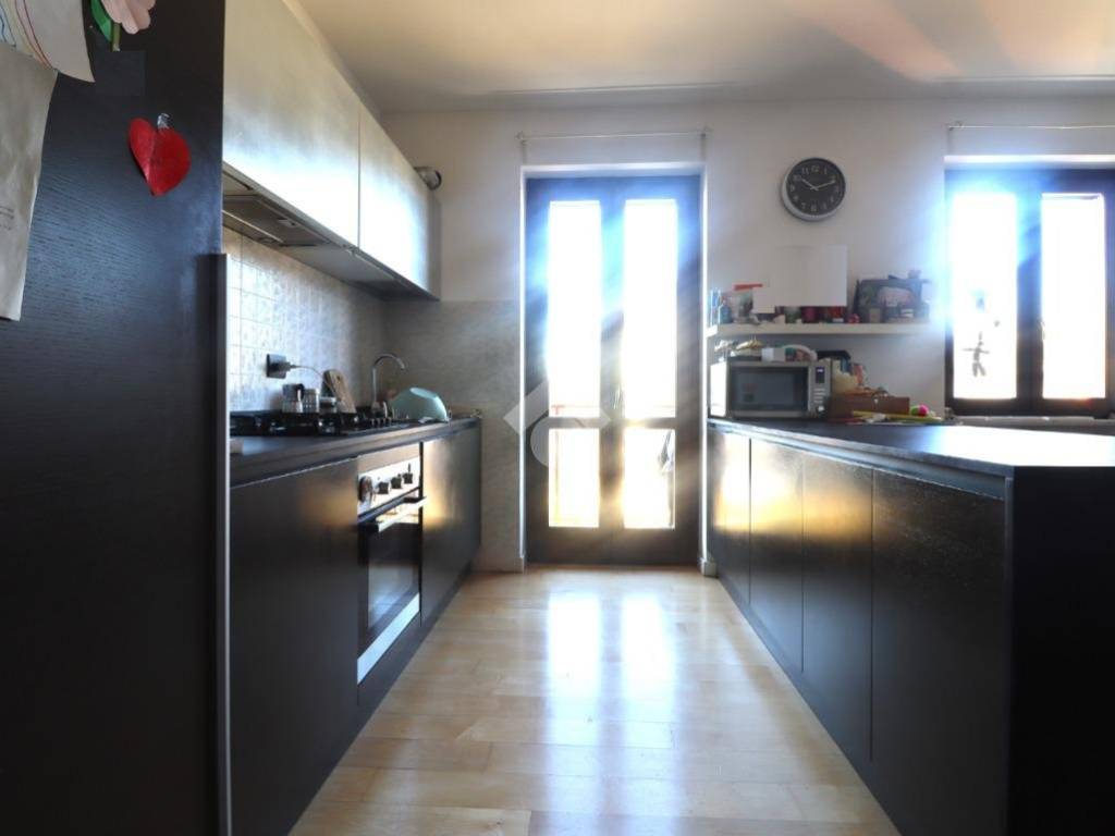 Appartamento a Porto mantovano in Via Gramsci, 1 - Foto 3