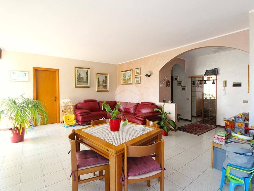 Appartamento a Magenta in Via S. Allende, 14 - Foto 4
