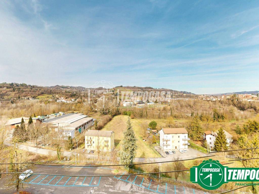Appartamento a Ovada in Viale Stazione Centrale 26 - Foto 2