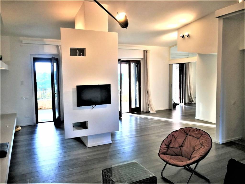 Villa a Fiumicino in Via del Fontanile di Mezzaluna, 281 - Foto 4