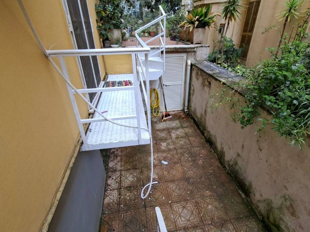 Appartamento a Napoli in Via Edoardo Dalbono - Foto 5