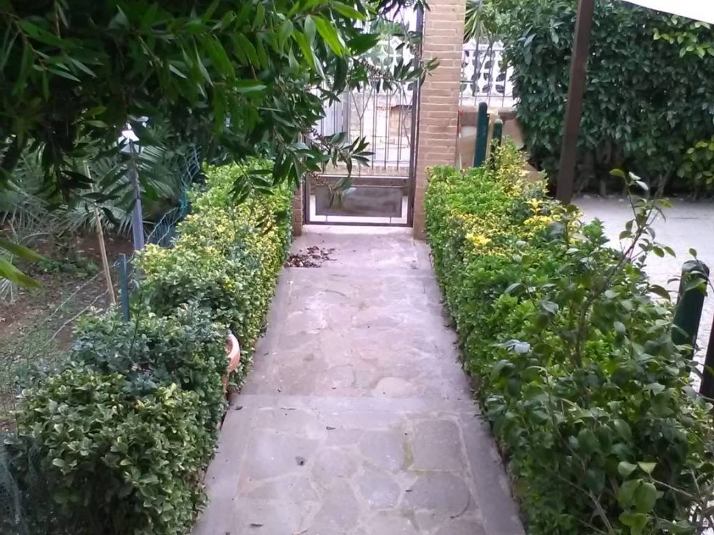 Villa a Guidonia montecelio in Via Irlanda - Foto 3