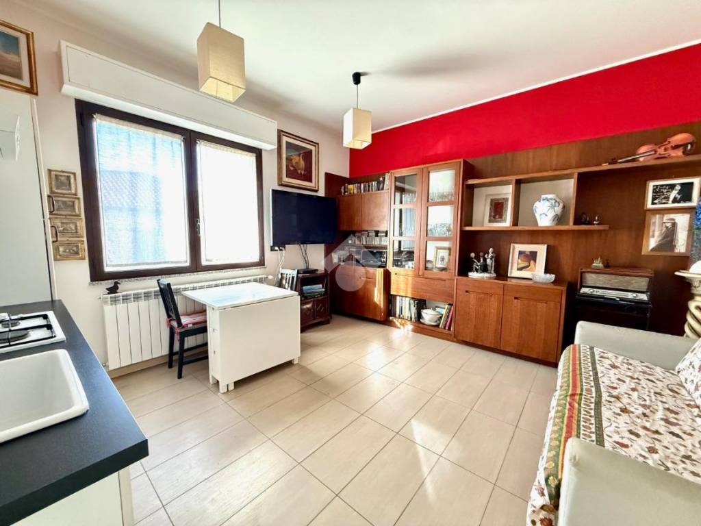 Appartamento a Carnate in Via Alessandro Volta - Foto 2