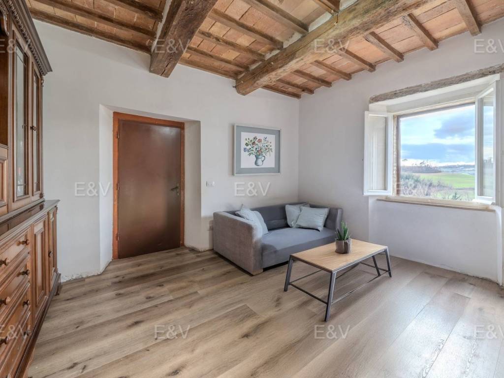 Rustico / casale a Todi in Vocabolo Maiola Bassa-Crocefisso - Foto 5