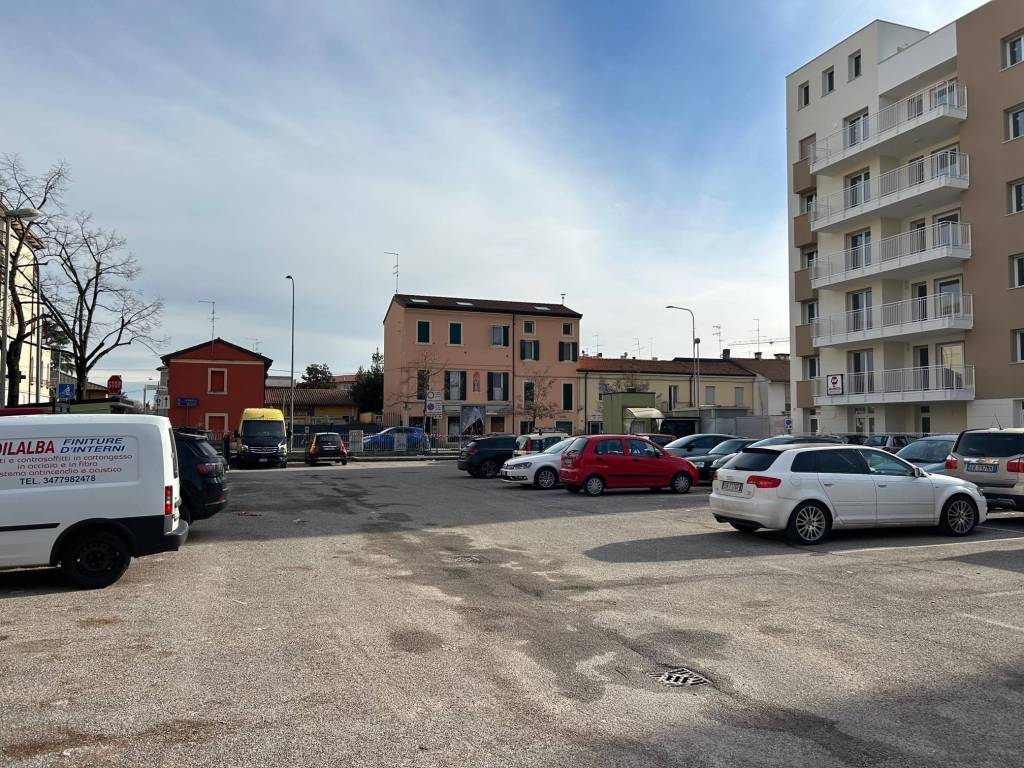 Box / garage a Verona in Via Redipuglia, 7 - Foto 2