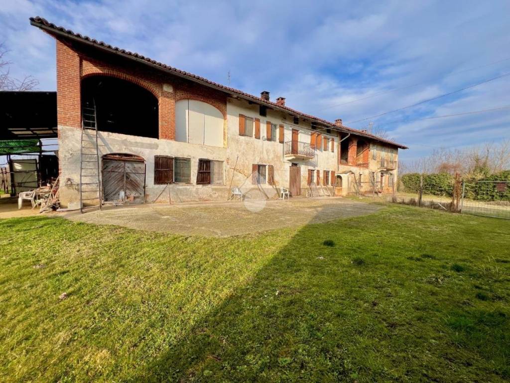 Casa indipendente a Castelnuovo don bosco in Frazione Ranello, 60 - Foto 2