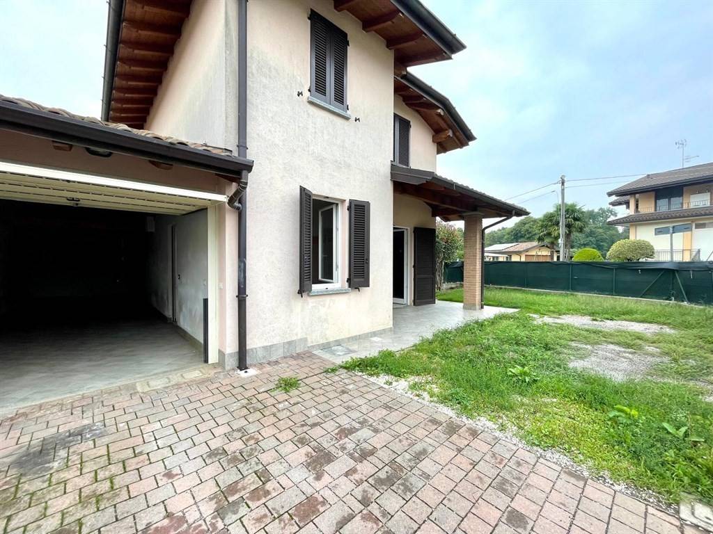 Villa a Mornago in Via Maino - Foto 4