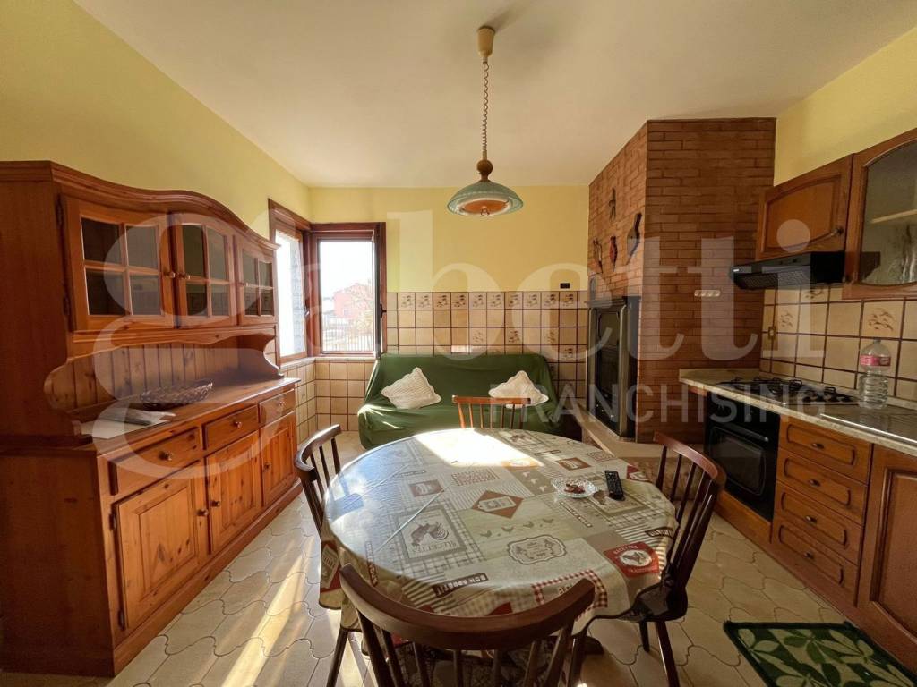 Villa a Pietramelara in Via Giacomo Matteotti - Foto 5