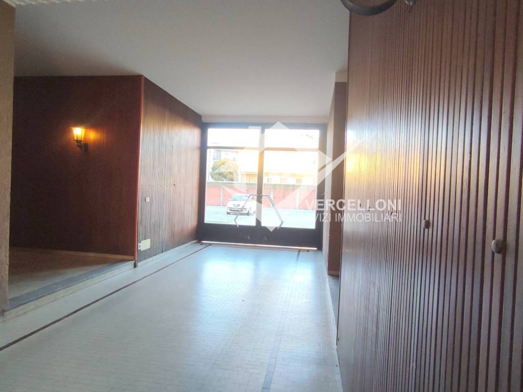 Appartamento a Novara in Viale Alessandro Volta, 55 - Foto 2