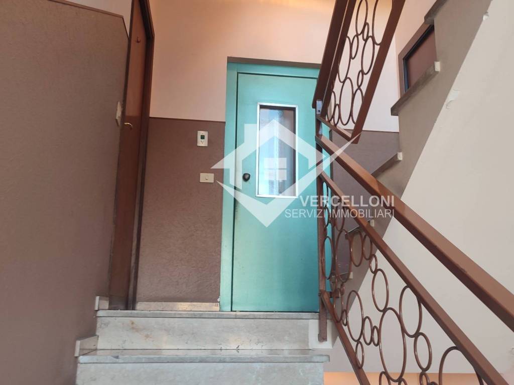 Appartamento a Novara in Viale Alessandro Volta, 55 - Foto 3