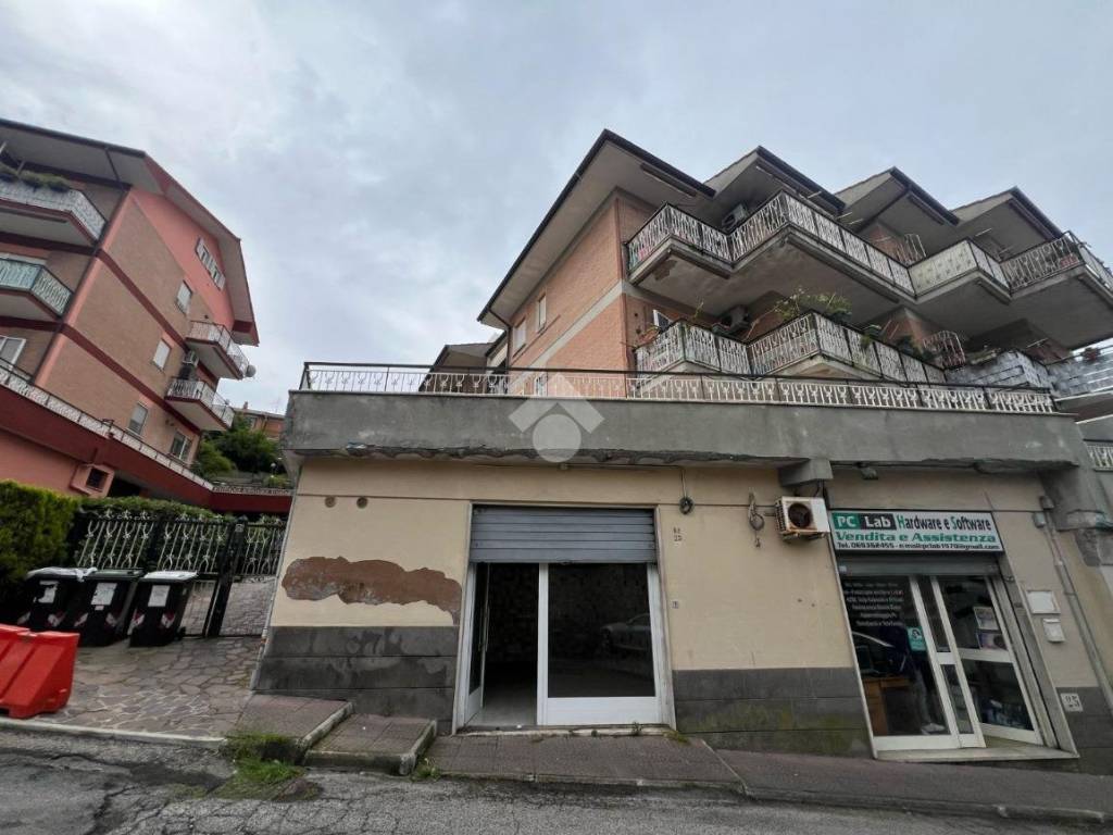 Immobile a Genzano di roma in Via Sardegna, 23 - Foto 3
