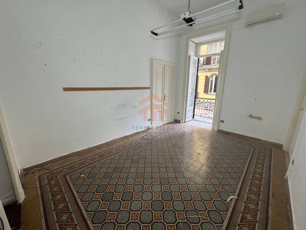Appartamento a Napoli in Via Santa Lucia - Foto 5
