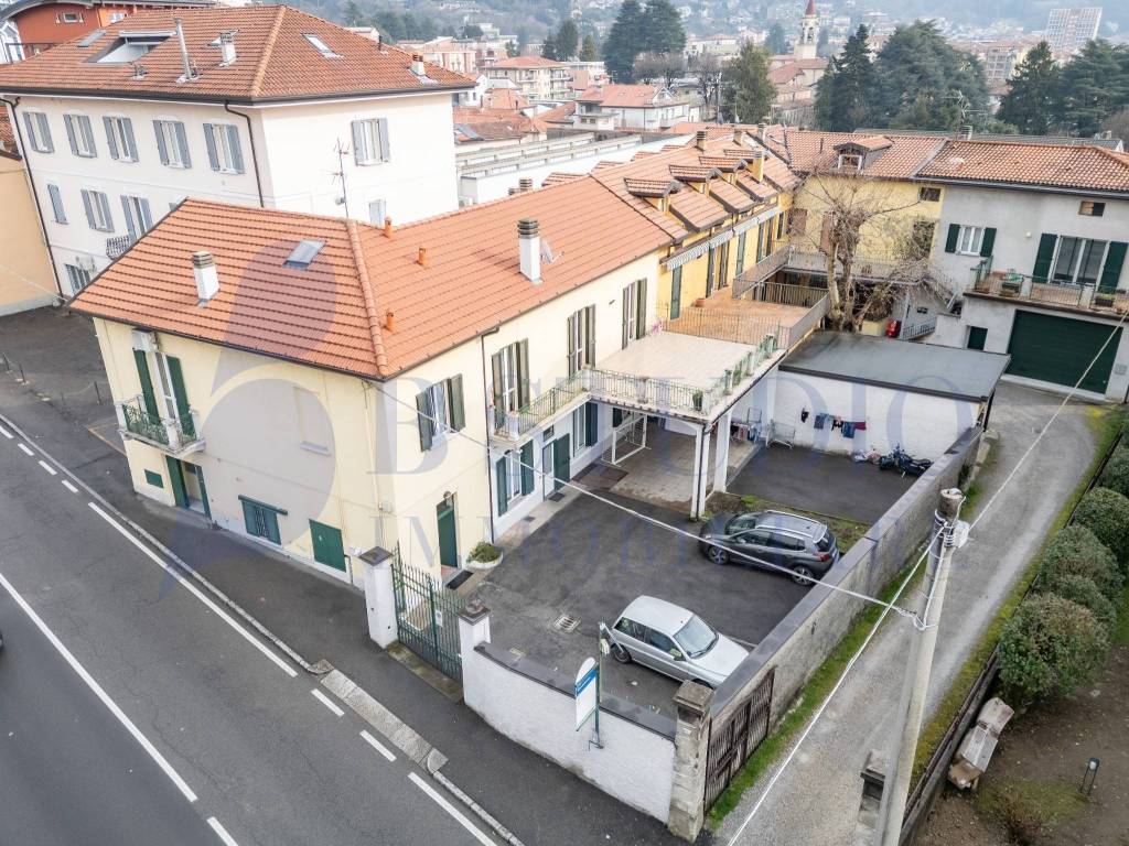 Villa a Lecco in Corso Giacomo Matteotti, 88 - Foto 4