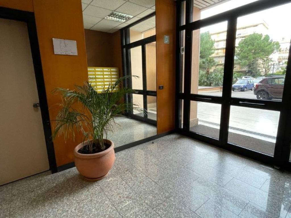 Appartamento a Bari in Via Giovanni Amendola, 201 - Foto 3
