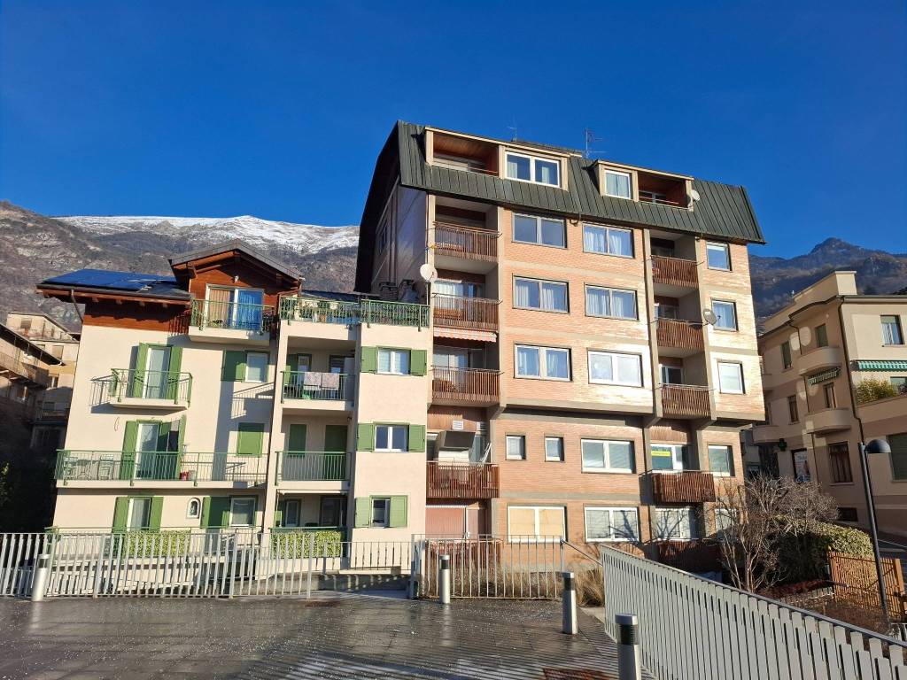 Appartamento a Saint-vincent in Via A. Vuillerminaz, 1 - Foto 3