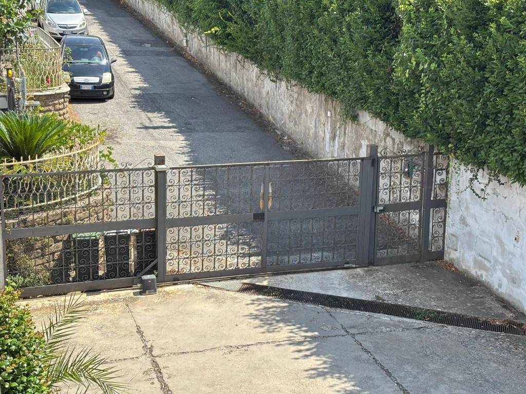 Appartamento a Genzano di roma in Viale Francia - Foto 2