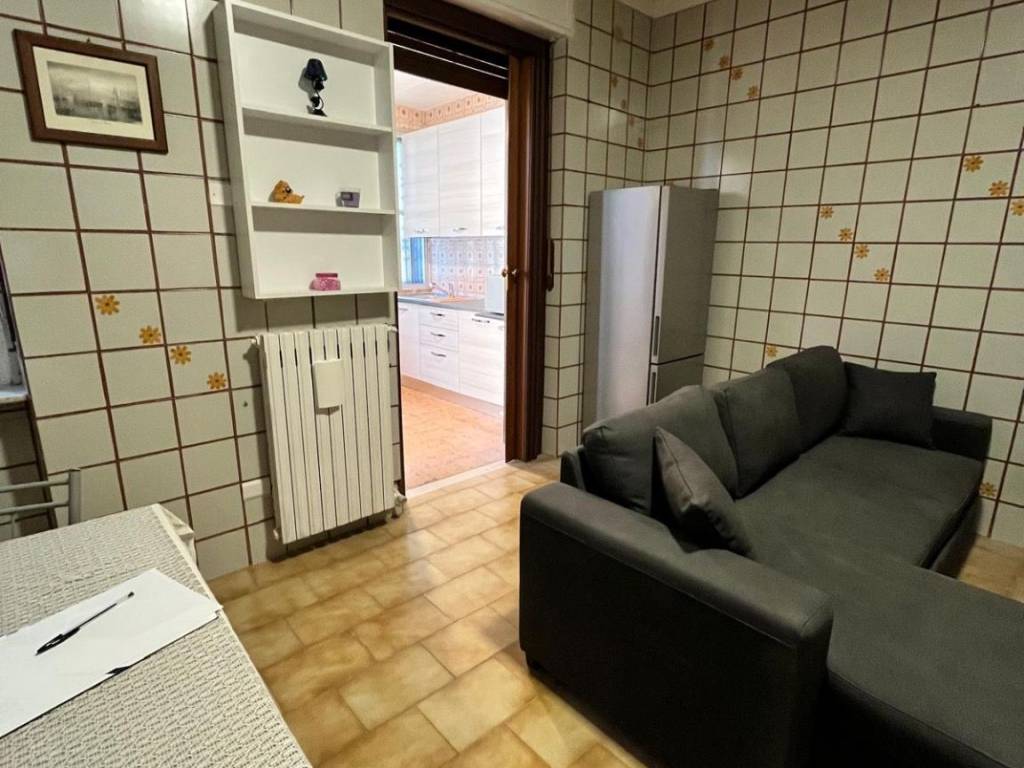 Appartamento a Moncalieri in Via Praciosa - Foto 4