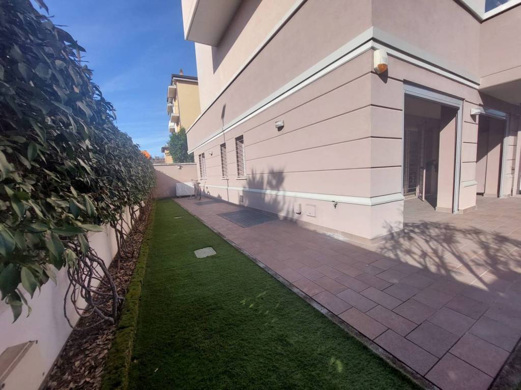 Appartamento a Bologna in VIA VALLE D'AOSTA - Foto 2