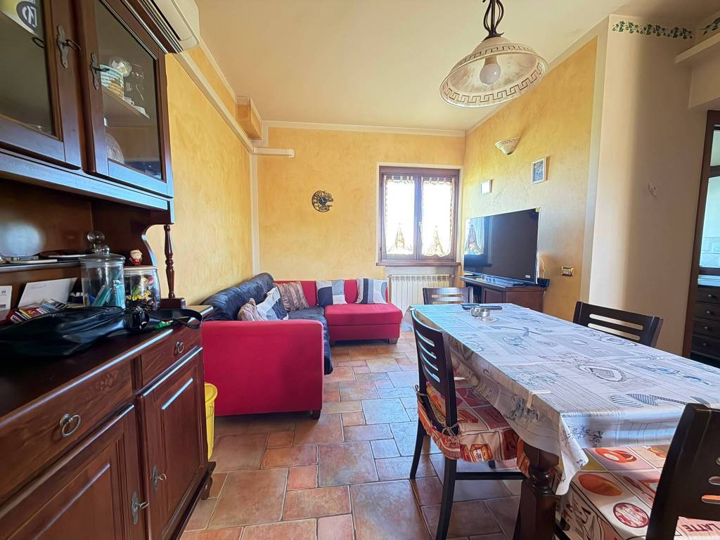 Appartamento a Rivolta d'adda in Via Luigi Calabresi - Foto 2