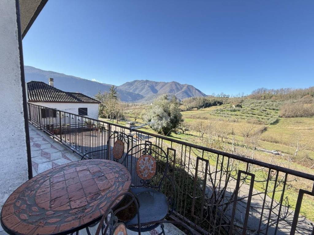 Casa indipendente a Atina in Via Colle Cimento - Foto 5