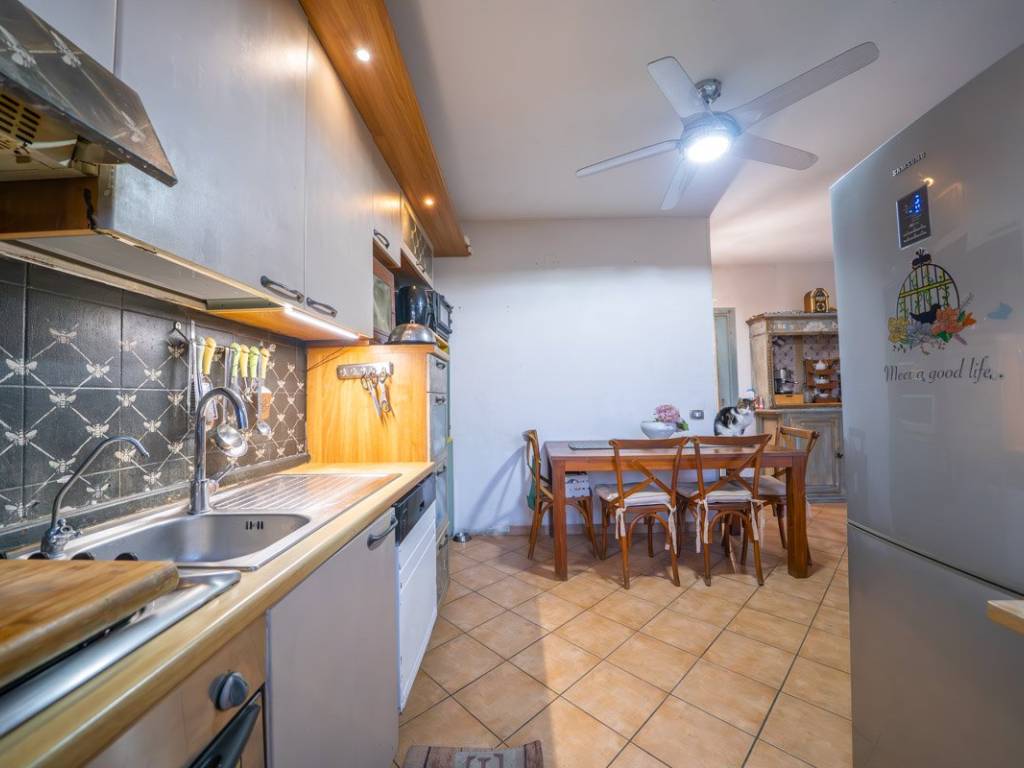 Appartamento a Rosignano marittimo in Via Sergio Tofano - Foto 4