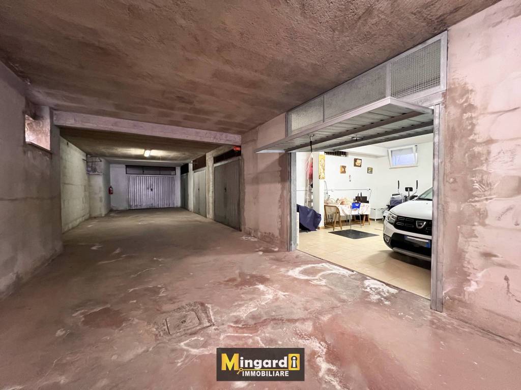 Box / garage a Nettuno in Via Ischia, 26 - Foto 4