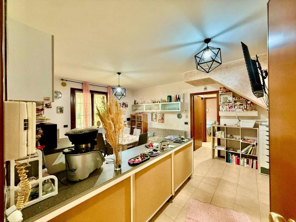 Appartamento a Veggiano in Via A. Canova, 16 - Foto 2