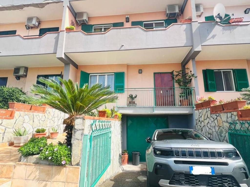 Villetta a schiera a Giugliano in campania in Via San Nullo - Foto 2