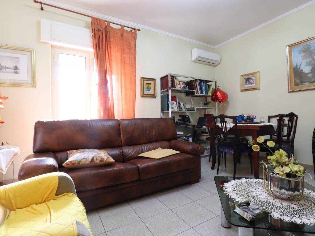 Appartamento a Anzio in Viale delle Viole, 16 - Foto 2