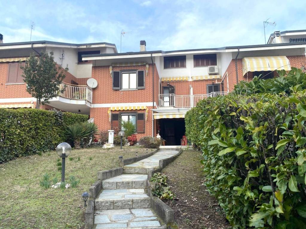 Villetta a schiera a Alpignano in via XXV aprile, 59 - Foto 2