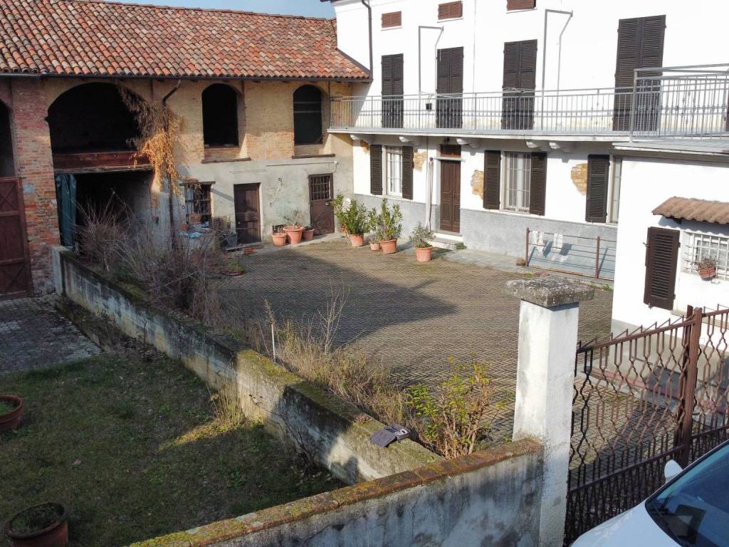 Rustico / casale a Montaldo scarampi in Via Giovan Battista Binello, 45 - Foto 2