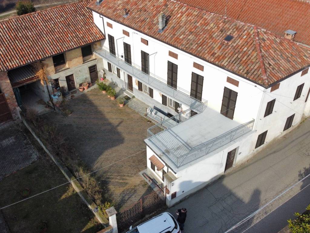 Rustico / casale a Montaldo scarampi in Via Giovan Battista Binello, 45 - Foto 3