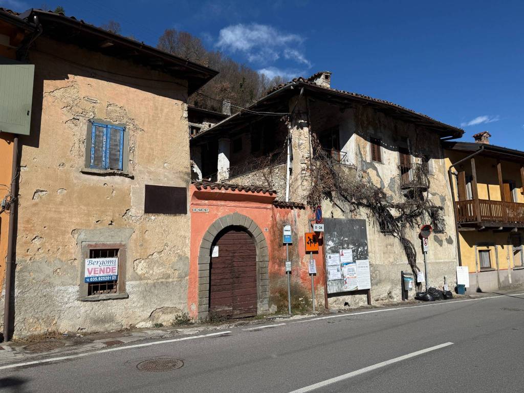 Casa indipendente a Adrara san martino in Via Villanova - Foto 4