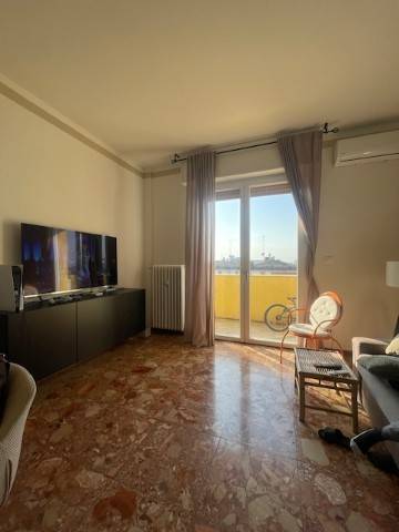 Appartamento a Modena in Via Emilia Est - Foto 4