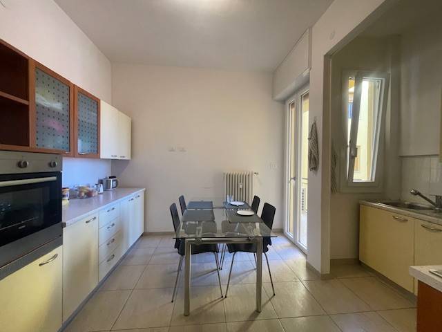 Appartamento a Modena in Via Emilia Est - Foto 5