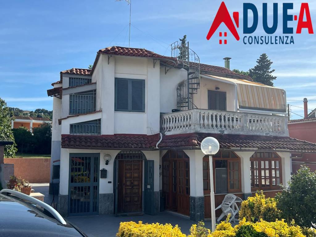 Villa a Pozzuoli in Via Giuseppe Parini - Foto 2