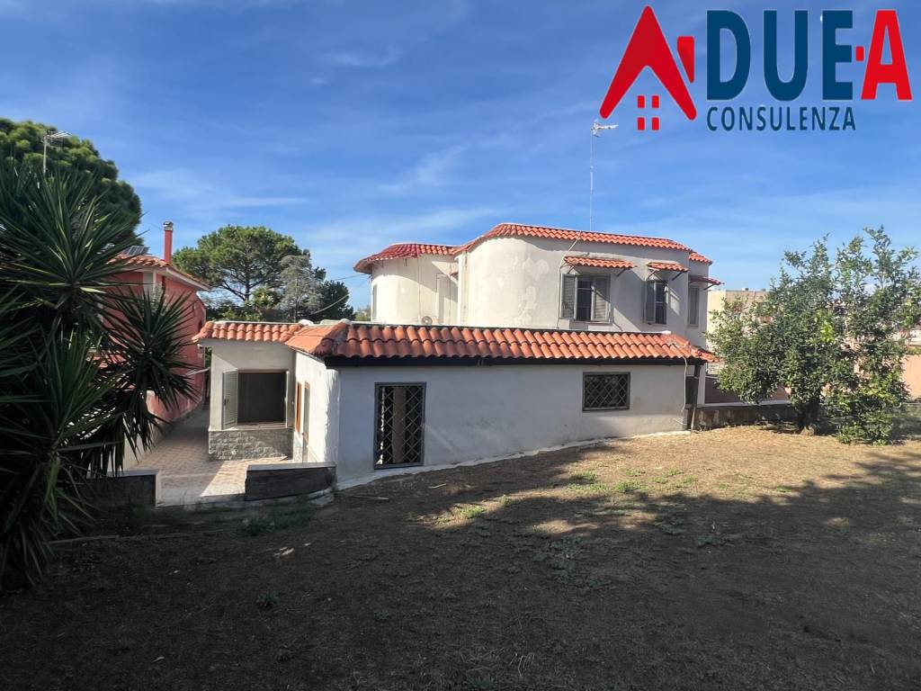 Villa a Pozzuoli in Via Giuseppe Parini - Foto 5