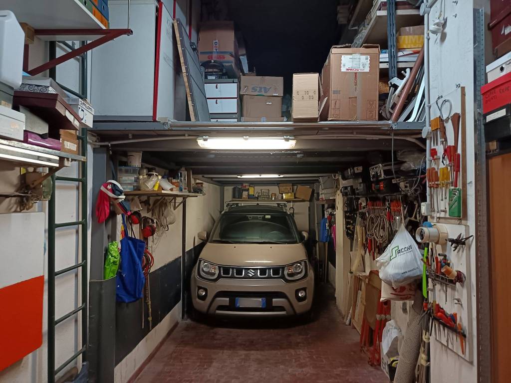 Box / garage a Genova in Via La Spezia - Foto 2