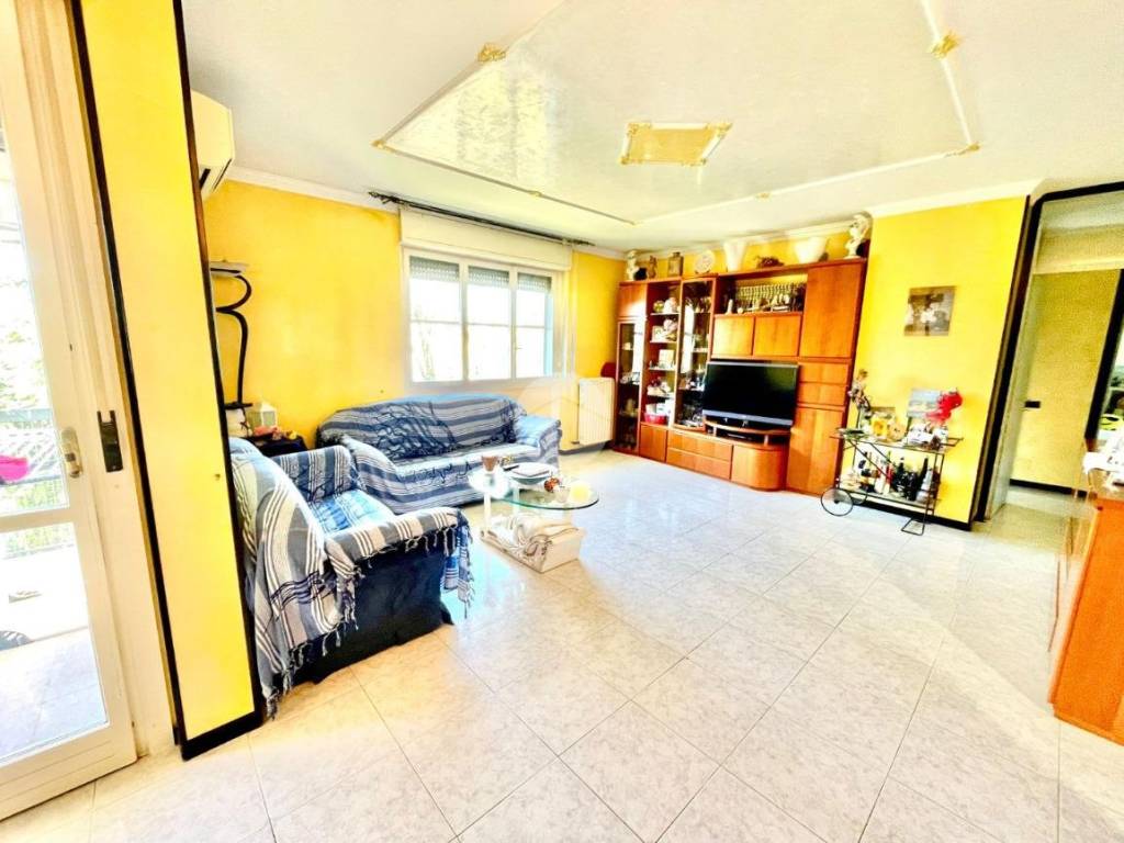 Appartamento a Monza in Via Goffredo Mameli, 7 - Foto 3
