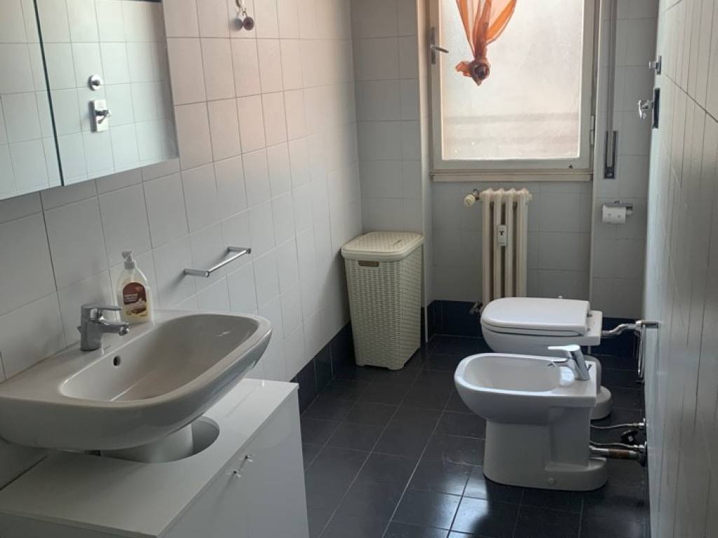 Appartamento a Cinisello balsamo in Via 25 Aprile - Foto 5