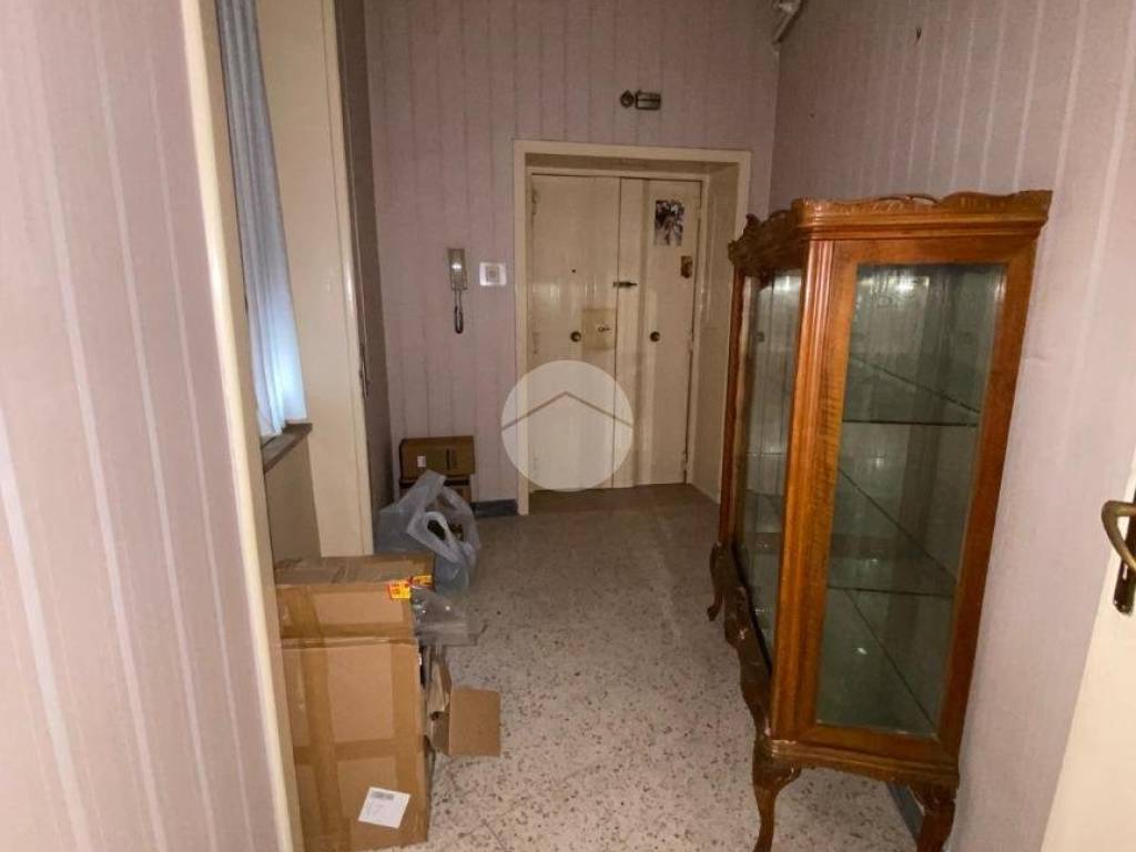 Appartamento a Torre del greco in Viale Cristoforo Colombo, 22 - Foto 3