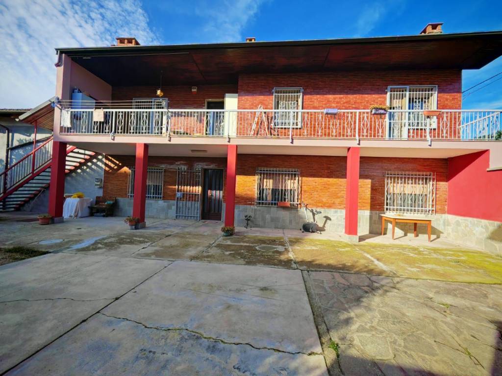 Casa indipendente a Nichelino in Via Buffa - Foto 2