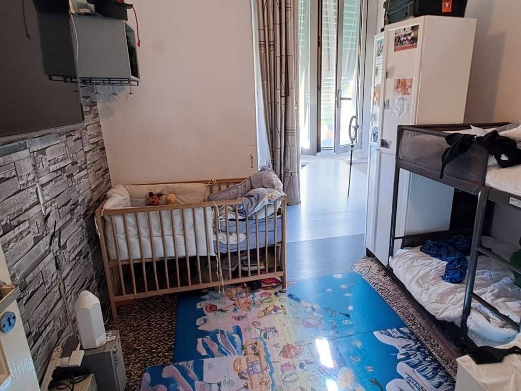 Appartamento a Genova in Via Faliero Vezzani - Foto 2