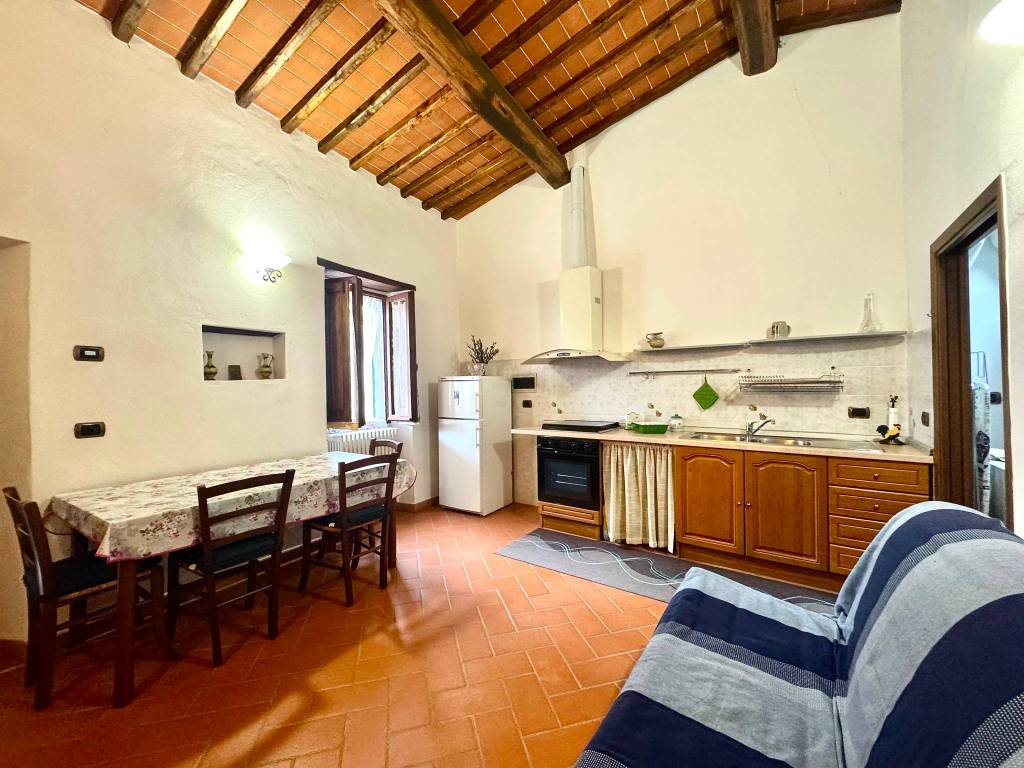 Appartamento a Montevarchi in Via di Noferi - Foto 2